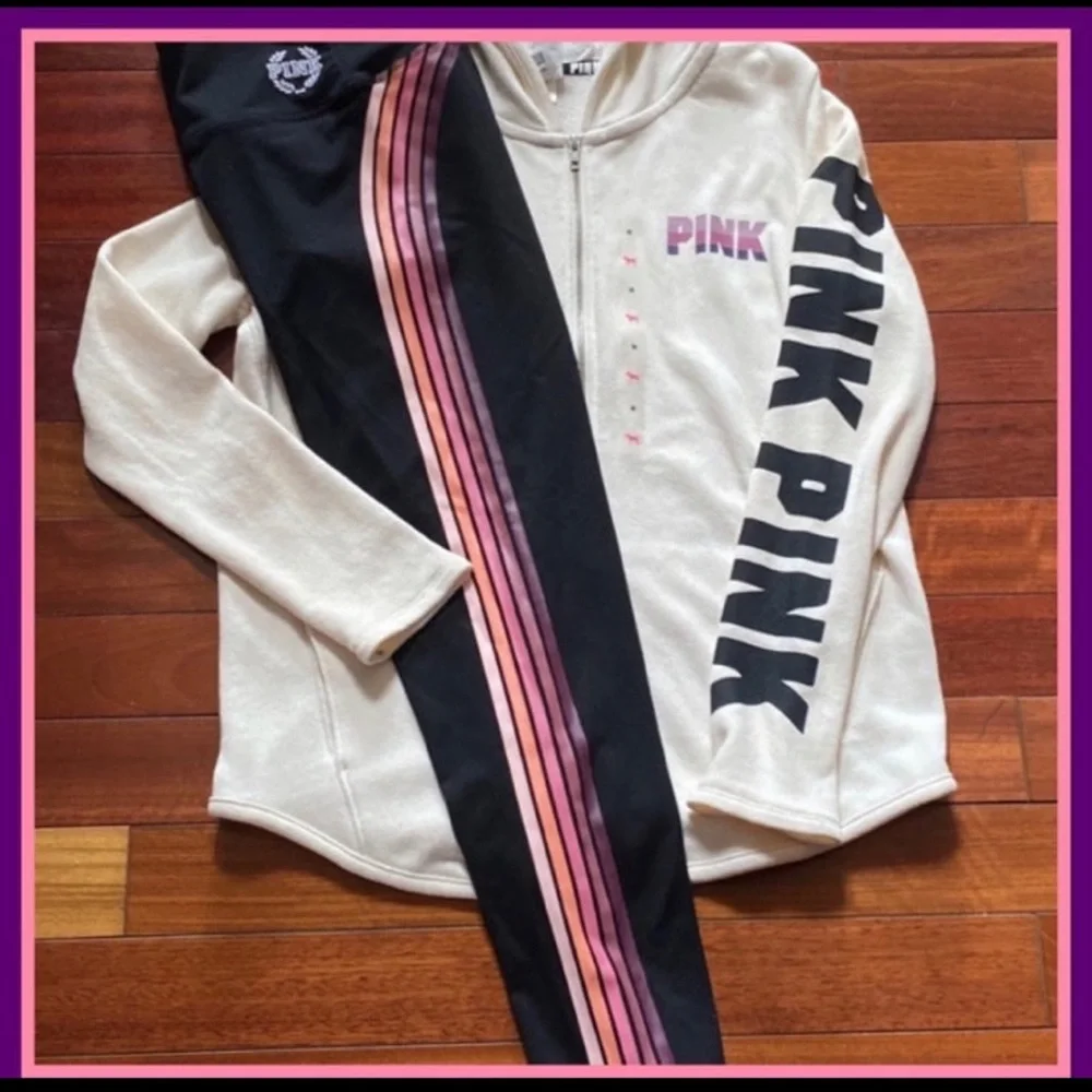 NWT VS PINK MEDIUM/LARGE RARE SET - Picture 6 of 7
